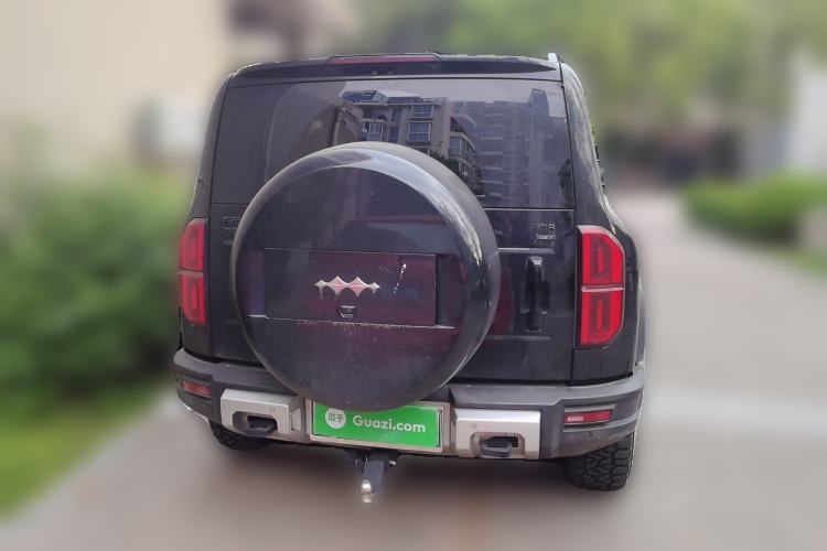 Used Formula Leopard 5 2023 Cloud Ride Flagship Edition
