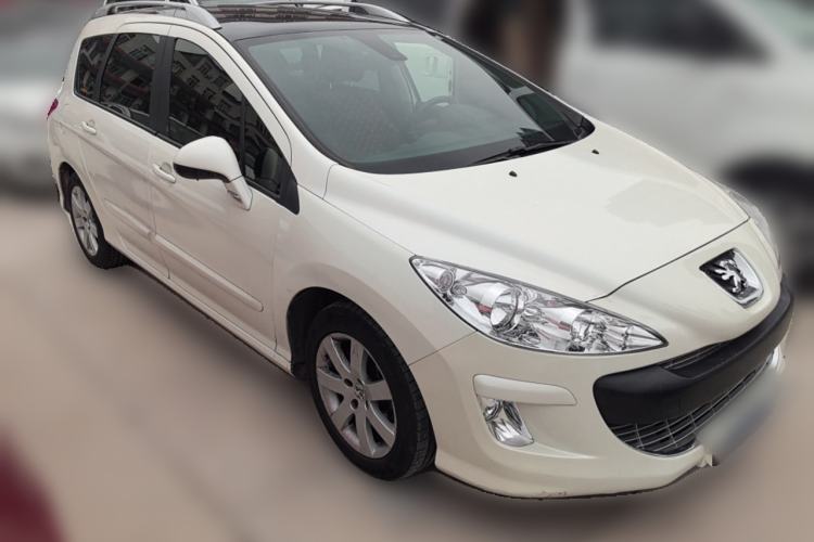 Used Peugeot 308 2009 1.6T SW Fashion Edition Front Right 45 Deg