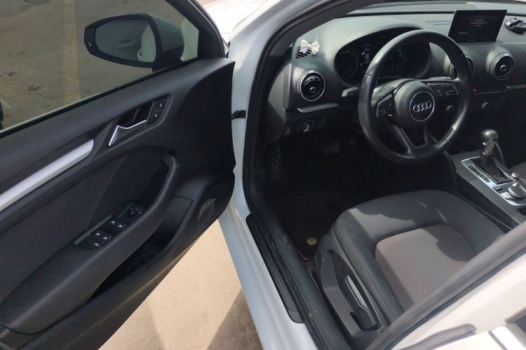 Used Audi A3 2018 30th Anniversary Edition Limousine 35 TFSI Ambition Model Driver Seat