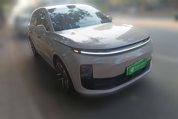 Used Li Auto L6 2024 Max Front Right 45 Deg