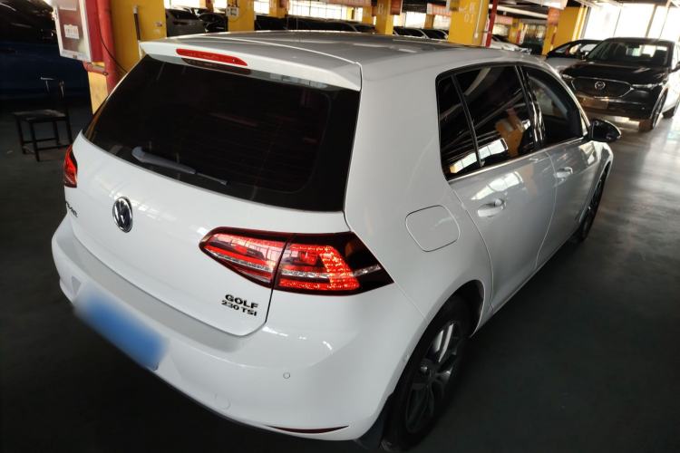 Used Volkswagen Golf 2017 230TSI Automatic Luxury Million-Vehicle Commemorative Edition