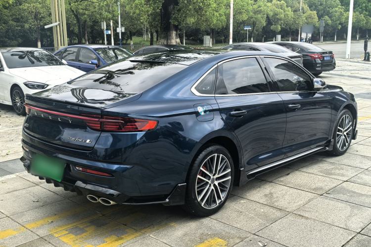 Used Geely Auto Preface 2023 2.0TD "Only This Verdant Green" Edition Exterior 1