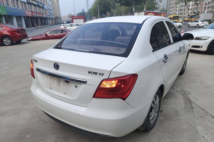 Used Changan Alsvin V3 2015 1.4L Manual Meiruan Model China V Standard