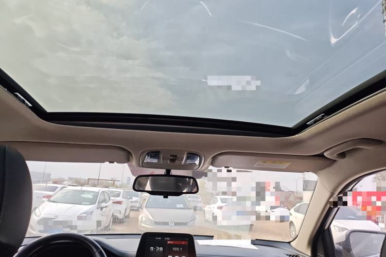 Used Kia Sportage R 2018 2.0L Automatic Smart Luxury Version China V Standard Headliner