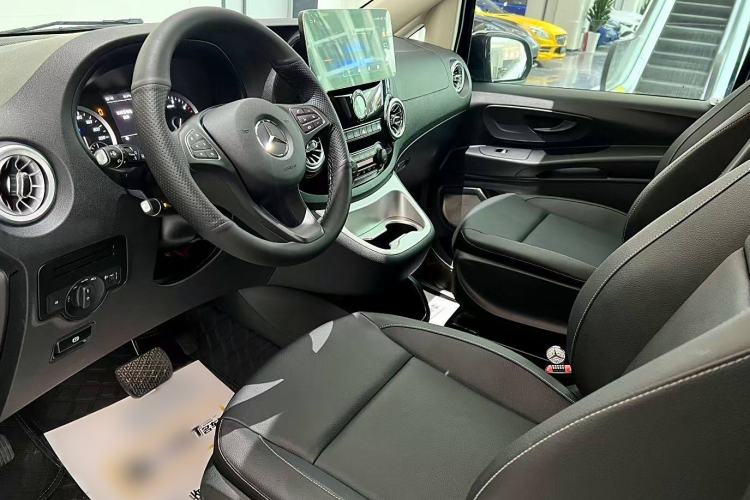 Used Mercedes-Benz Vito 2021 2.0T Elite Version 7 Seats