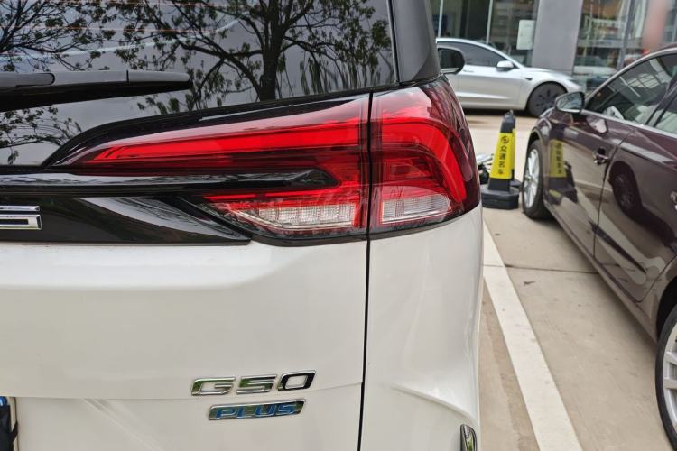 Used SAIC MAXUS G50 2023 PLUS 1.5T Automatic Cruise Version Right Rear Taillight