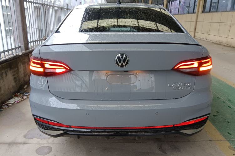Used Volkswagen Lavida 2023 300TSI DSG Starry Full-Comfort Edition Rear
