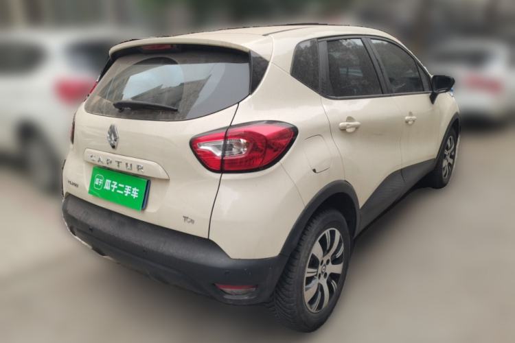 Used Renault Captur 2015 1.2T Automatic Standard Edition