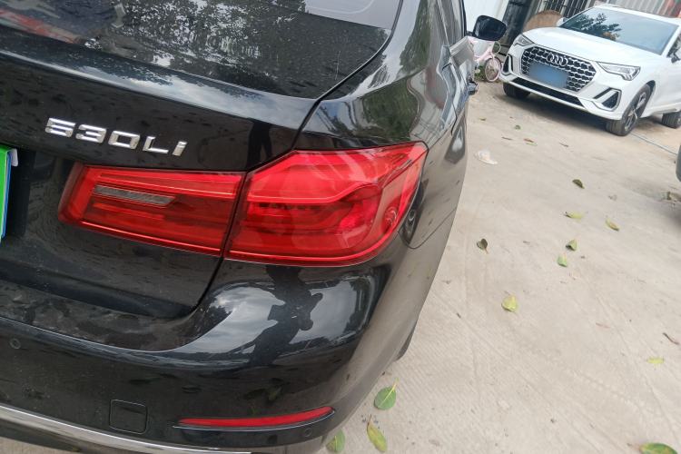 Used BMW 5 Series 2020 530Li Leading Edition Luxury Package Right Rear Taillight