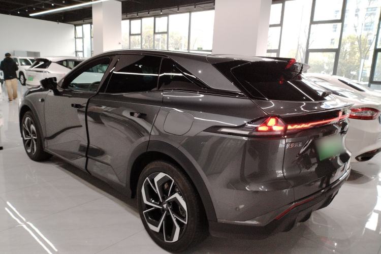 Used Deepal S07 2024 215Max Qiankun Intelligent Driving ADS SE Range-Extended Version Rear Left 45 Deg