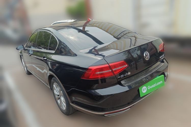 Used Volkswagen Magotan 2018 Facelift 330TSI DSG Luxury Model