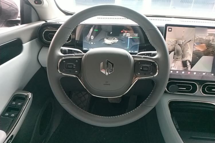 Used Leapmotor C01 2024 Pure Electric 525 Luxury Edition Steering Wheel