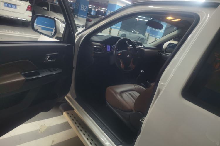 Used Great Wall Wingle 6 2017 2.4L Gasoline 4x4 Elite Version 4G69