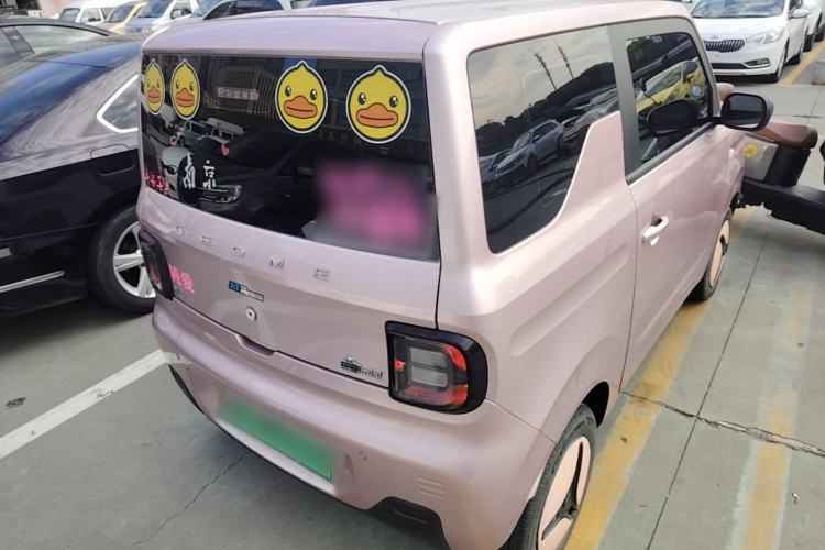 Used Geely Galaxy Panda 2024 Panda Mini 200km Endurance Bear
