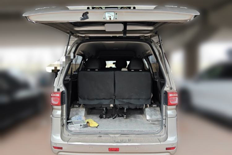 Used FORTHING Lingzhi 2022 M5L 1.6L Utility Model 7 Seats