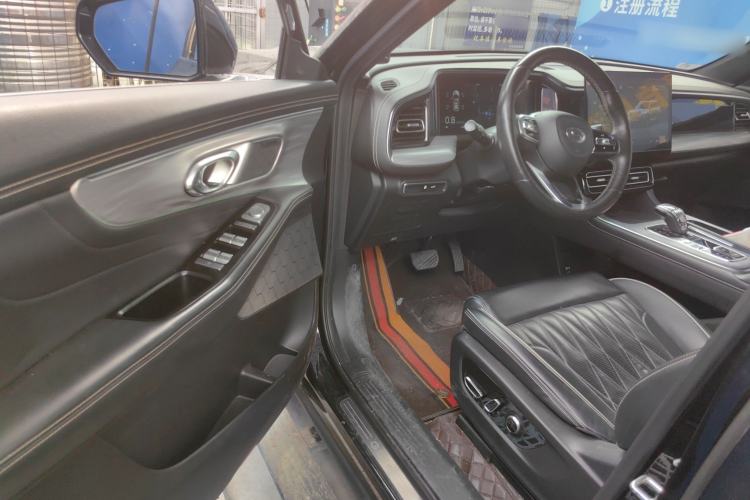 Used GAC Trumpchi GS8 2022 Flagship Series 2.0 TGDI Two-Wheel-Drive Prestige Edition (7 Seats) Driver Seat