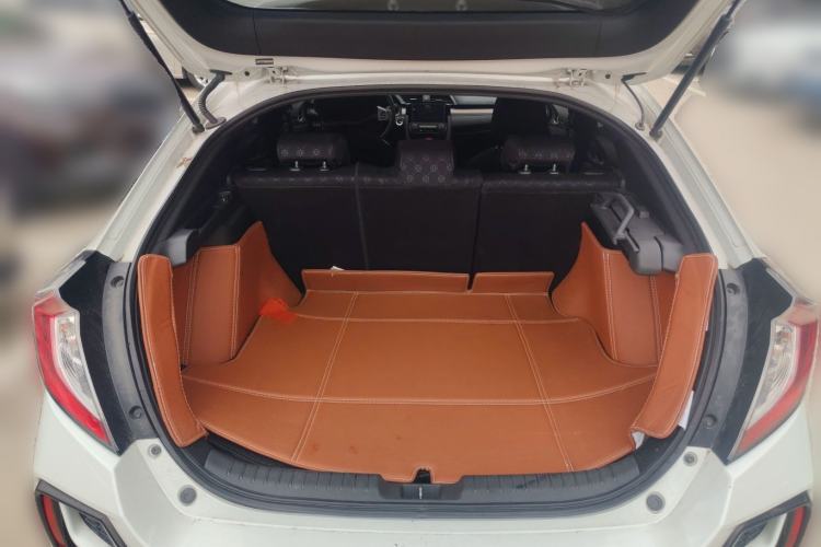 Used Honda Civic 2021 HATCHBACK 220TURBO CVT Trendy Cool Edition Trunk