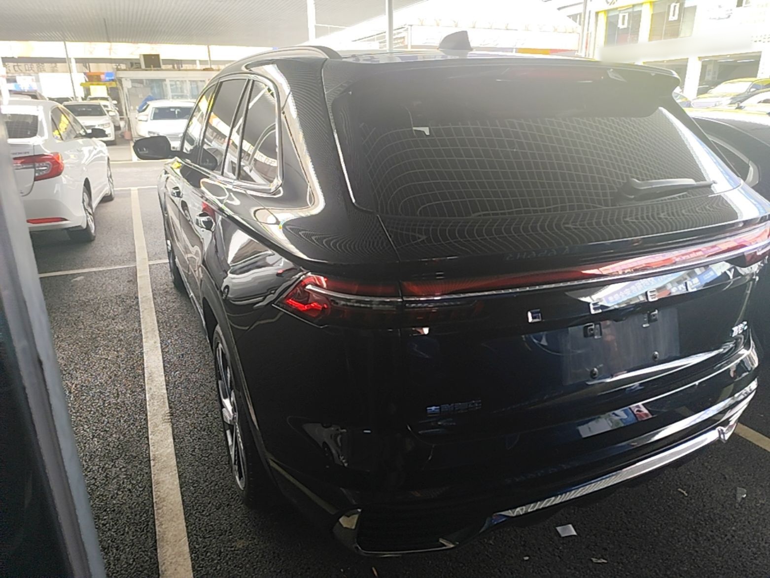 Geely Auto Monjaro L 2023 2.0TD High-Power Automatic Two-Wheel Drive Flagship Version — снимка 4