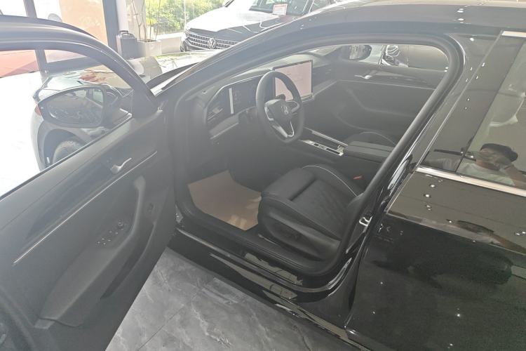 Used Volkswagen Magotan 2026 380TSI DSG Prestige Package—Daimai Package
