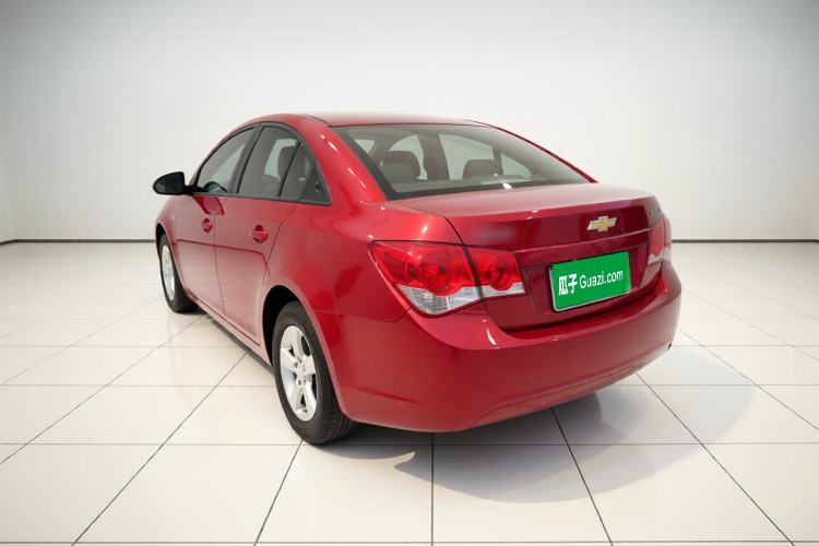 Used Chevrolet Cruze 2012 1.6L SL MT Exterior 2