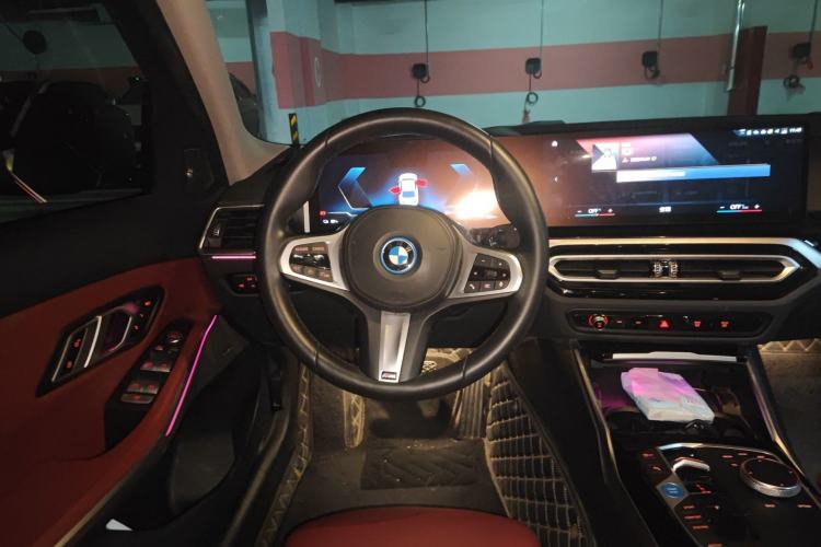 Used BMW i3 2022 eDrive 35 L Steering Wheel