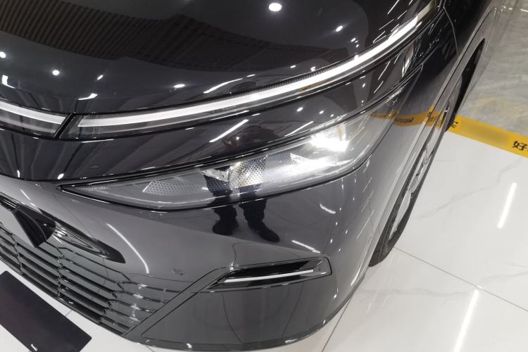 Used XPeng X9 2025 650 Long-Range Max Left Front Headlight
