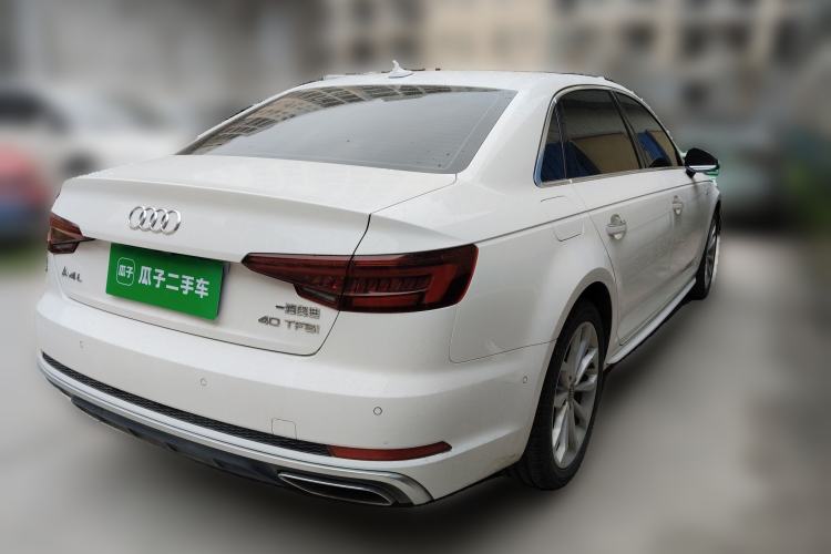 Used Audi A4L 2019 40 TFSI Fashion Edition China VI Emission Standard