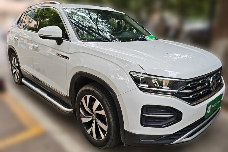 Used Volkswagen Tayron 2020 330TSI Two-Wheel Drive Luxury Smart Connectivity Version Front Right 45 Deg