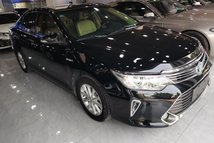 Used Toyota Camry 2015 Dual-Engine 2.5 HG Luxury Navigation Edition
