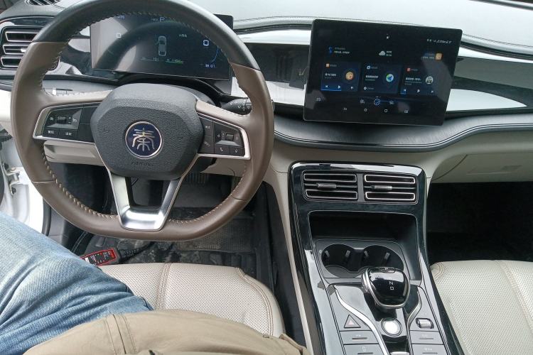 Used BYD Qin PLUS 2024 HONOR Edition DM-i 55KM Leading Model
