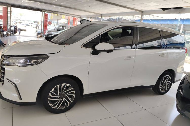 Used SAIC MAXUS G50 2019 1.5T Automatic Luxury Edition China VI Standard
