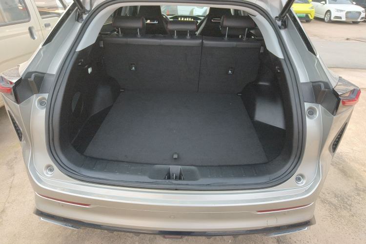 Used Oshan Z6 2022 Blue Whale 1.5T DCT Luxury Model