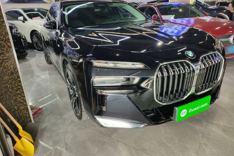 Used BMW 7 Series 2023 740Li Leading Model M Sport Package