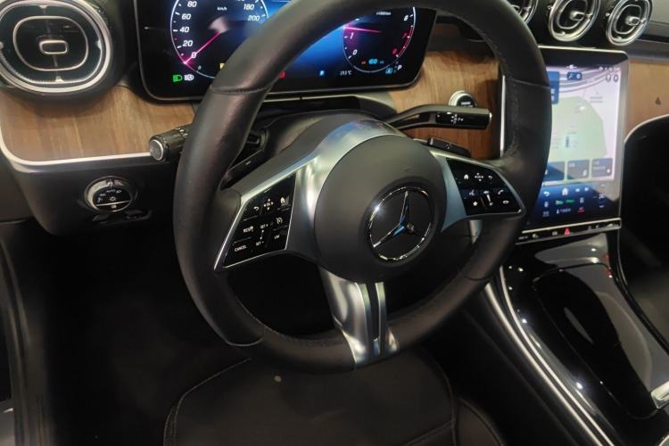 Used Mercedes-Benz C-Class 2022 Facelift C 260 L Steering Wheel