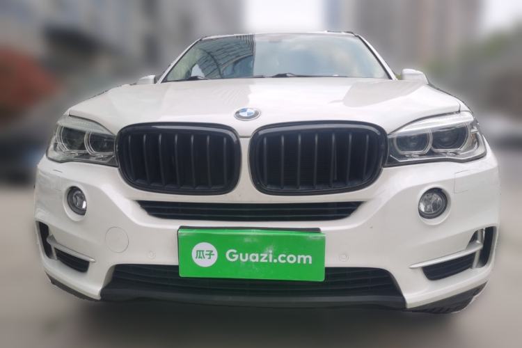 Used BMW X5 2015 xDrive28i
