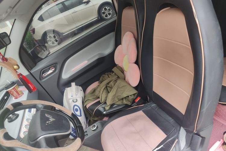 Used Wuling Hongguang MINIEV 2022 Macaron Premium Model – Lithium Iron Phosphate Left Front Seat