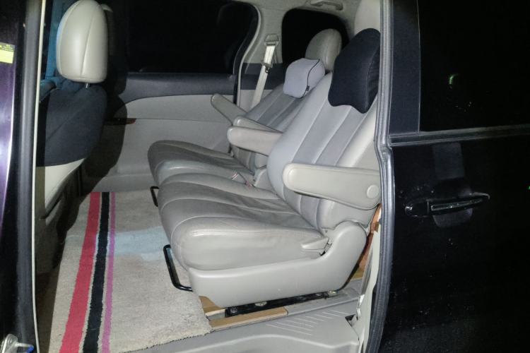 Used BYD M6 2013 2.4L Automatic Luxury Model Left Rear Seat