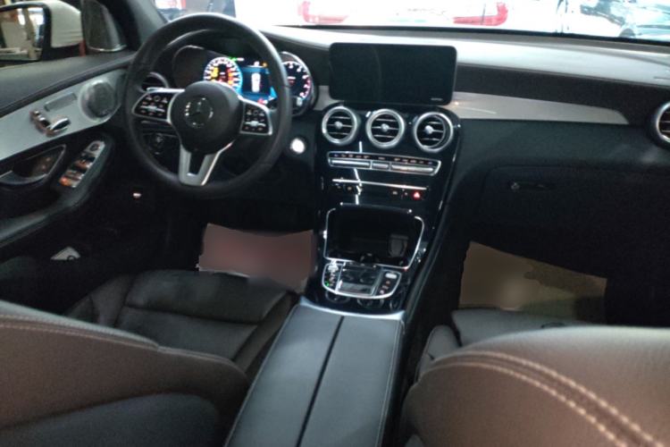 Used Mercedes-Benz GLC 2020 Facelifted GLC 260 L 4MATIC Dynamic Edition
