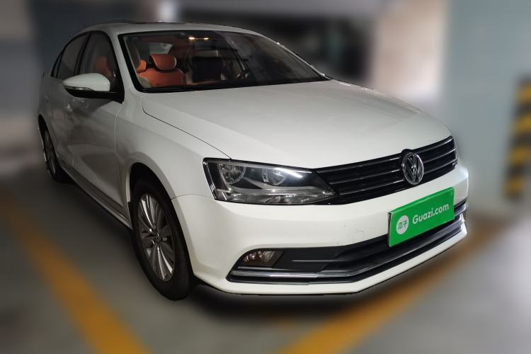 Used Volkswagen Sagitar 2015 1.6L Automatic Comfort Model