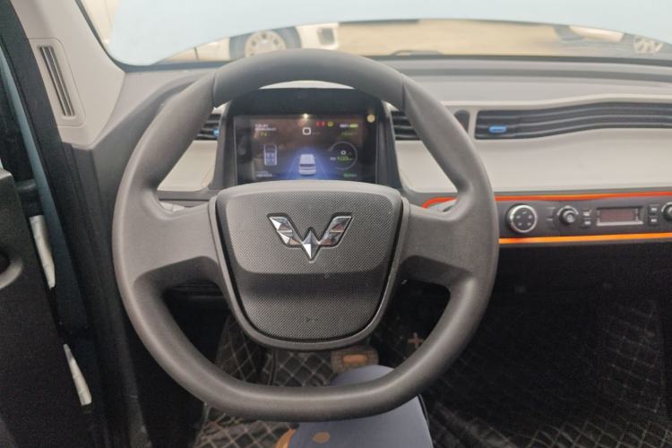 Used Wuling Hongguang MINIEV 2022 Zizai Version Lithium-NMC
