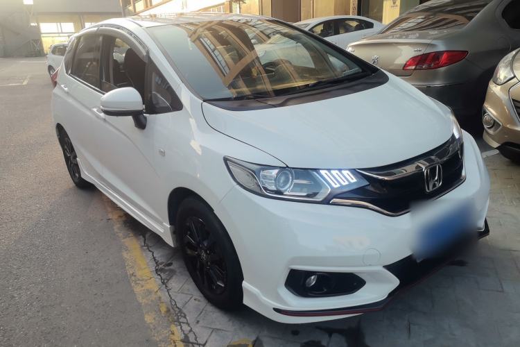 Used Honda Fit 2018 1.5L CVT Trendy Run+ Edition
