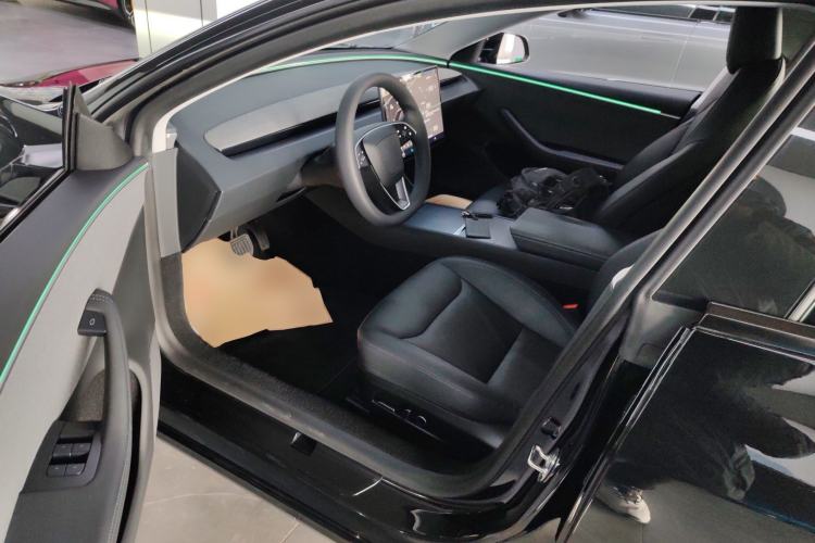 Used Tesla Model 3 2023 Rear-Wheel-Drive Version