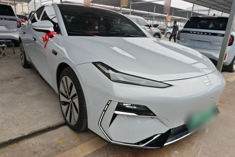 Used Geely Galaxy E8 2024 550 km Range Rear-Drive MAX