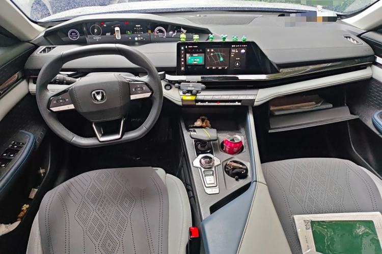 Used CHANGAN UNI-V iDD 2023 ZhiDian iDD 1.5T 113km ZhiKu Model