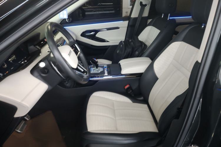 Used Land Rover Range Rover Evoque 2021 Range Rover Velar L 249PS R-Dynamic First Edition
