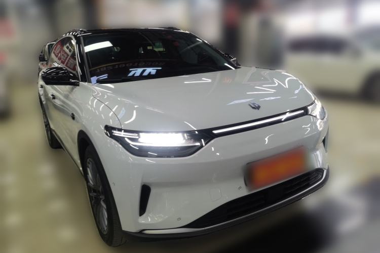 Used Leapmotor C11 2024 All-Electric 580 Luxury Edition Front Right 45 Deg