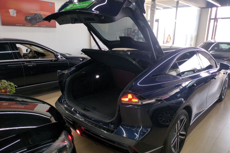 Used Deepal SL03 2022 1.5L 1200 Extended-Range Version Trunk