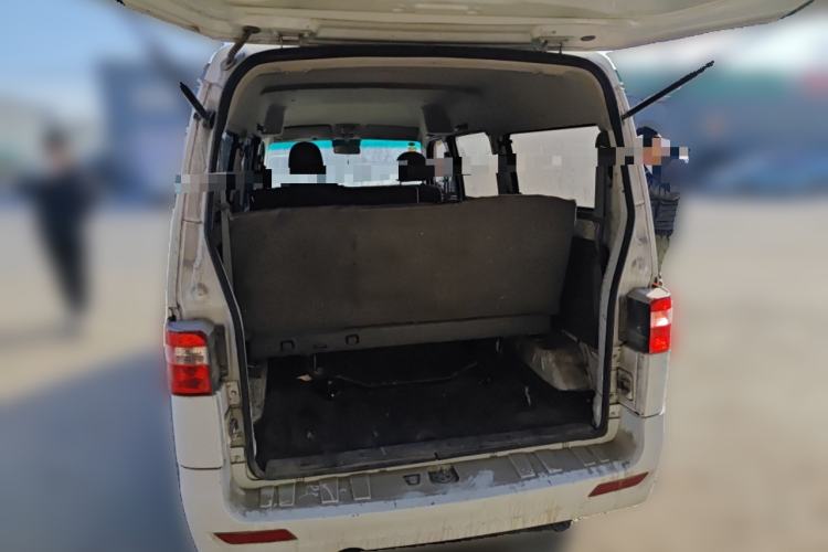 Used Jinbei Hiace X30 2020 1.5L Super-Comfortable Version China VI Standard SWC15M Trunk