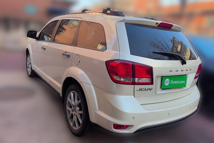 Used Dodge Journey 2013 2.4L Two-Wheel Drive Luxury Version