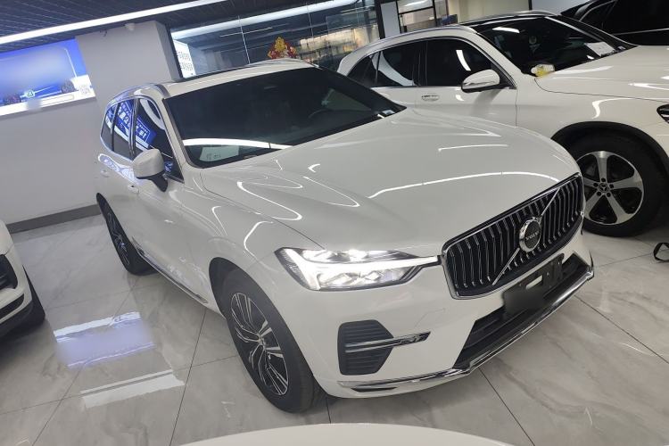 Used Volvo XC60 2022 B5 4x4 Smart Luxury Edition